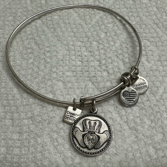 5 Alex and Ani bangles - Picture 4 of 5